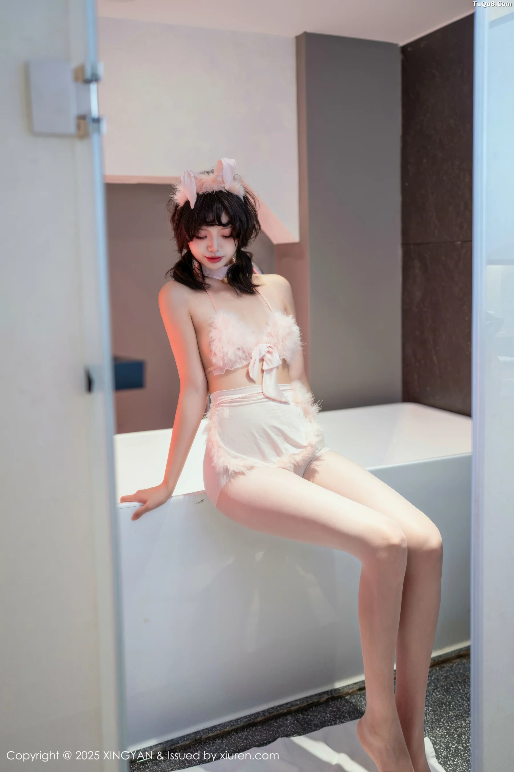 白虎巧巧写真
