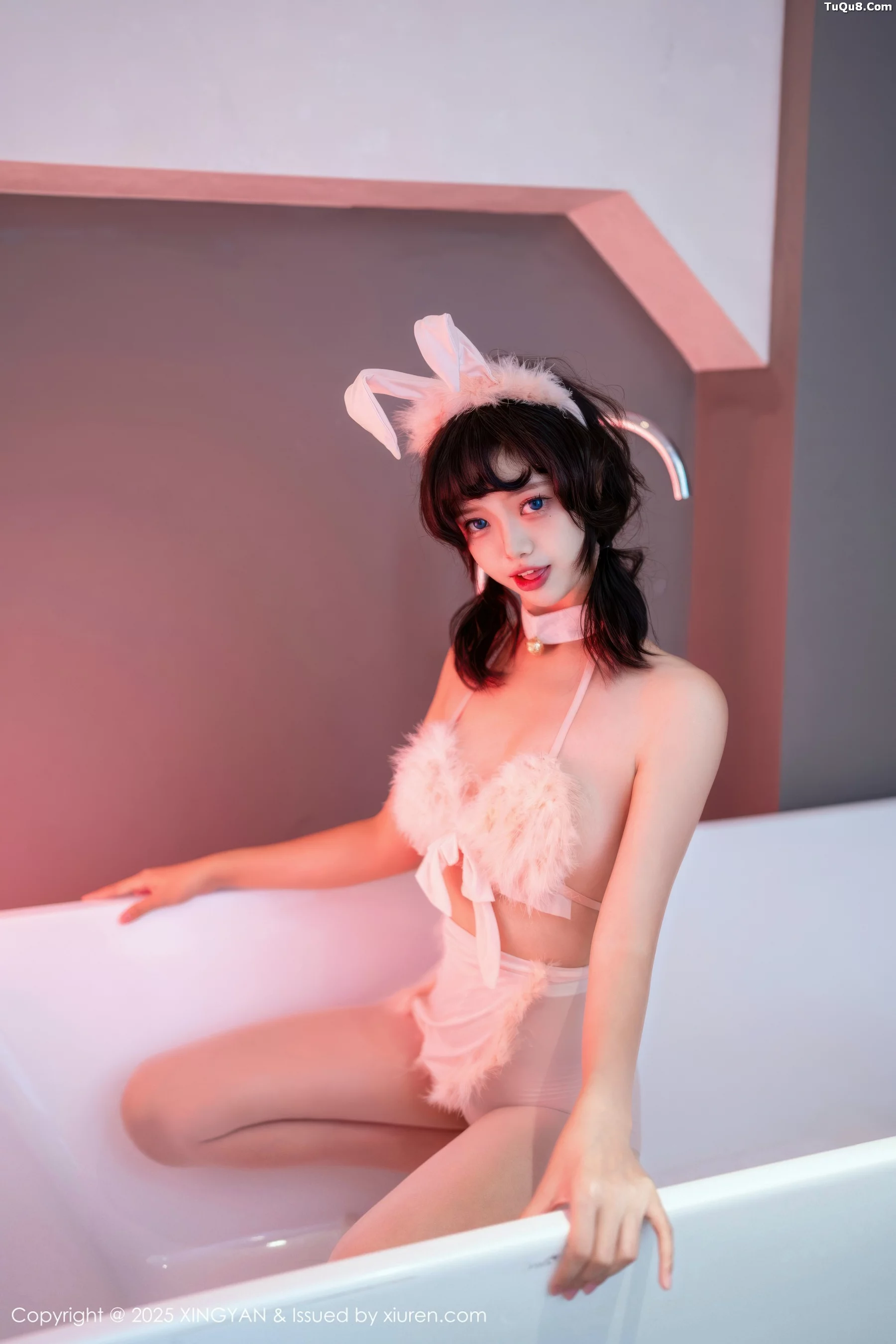 白虎巧巧写真